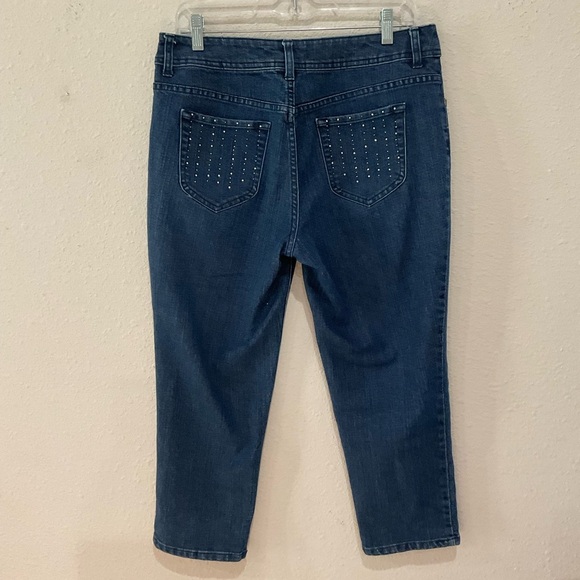 Chico’s Denim Crop Dark Wash Capri Rhinestone Pockets Women’s Size 8 (Chico's 1) - Picture 1 of 7